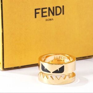 FENDI Ring Bugs Eye Monster Gold x Black
Metal US 10.5